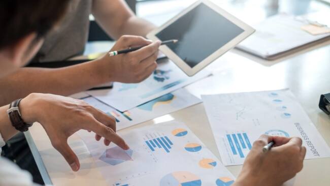 The Role of Data Analysts in Business Transformation The Role of Data Analysts in Business Transformation The Role of Data Analysts in Business Transformation