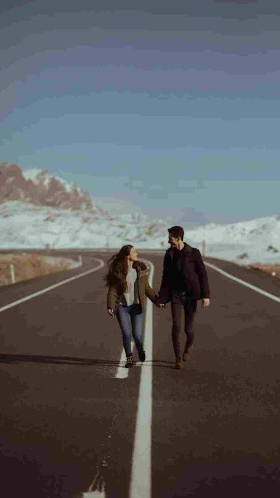 वैलेंटाइन्स डे पर कहां घूमने जाते हैं सबसे ज्यादा लोग?