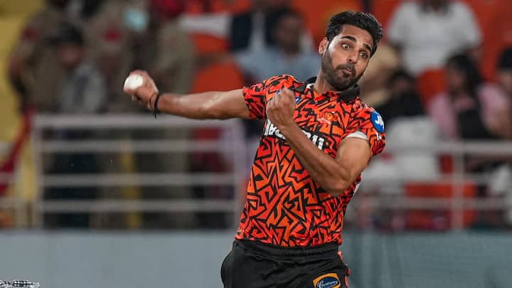 1. Bhuvneshwar Kumar: With 71 wickets in 173 innings, Bhuvneshwar Kumar has the most number of wickets in IPL powerplays. His impressive economy rate of 6.32 makes him a vital asset with the ball for any team he plays for. (Image Credits: PTI)