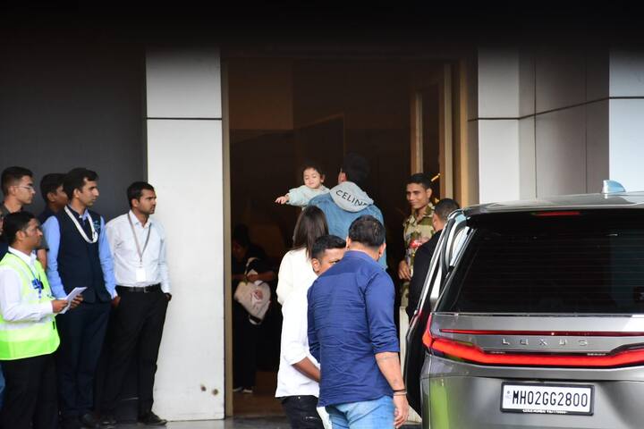 Ranbir carried Raha while Alia walked behind, and Raha extended her hand towards her mom.