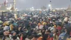 In Pics: महाकुंभ में मौनी अमावस्या पर तीन जगहों पर मची थी भगदड़, सामने आईं भयावह तस्वीरें