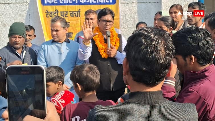 Naresh Yadav resigned from AAP MLA Mehrauli  from Aam Aadmi Party महरौली से विधायक नरेश यादव ने AAP से दिया इस्तीफा, बोले- 'अब पार्टी में...'
