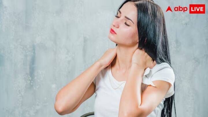 लेकिन जोआना ने खुद को अस्पताल से डिस्चार्ज करा लिया और एक कायरोपेक्टर के पास थेरेपी के लिए चली गई. जिसके बाद बगैर जानकारी के उन्हें गर्दन एडजस्टमेंट के लिए उन्हें मैनिपुलेशन प्रोसेस से गुजारा गया.