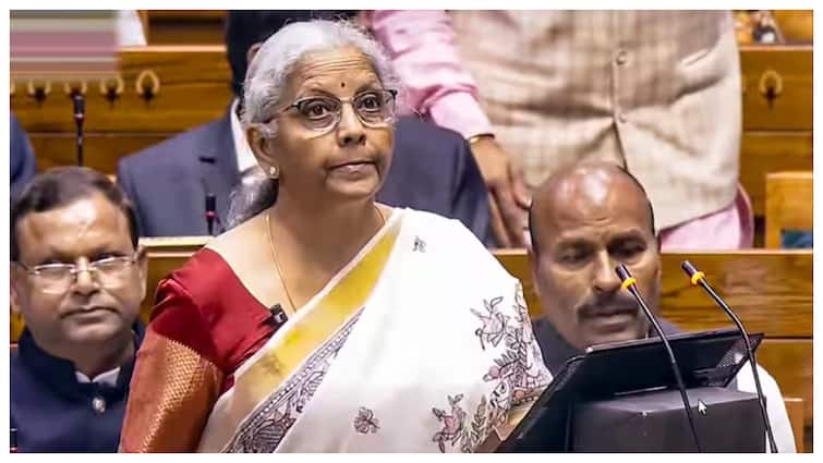 Income Tax 2025 Explained, Understanding the 5% Tax on ₹4.8 Lakh for ₹12 Lakh Earners 12 લાખની આવક કરમુક્ત, તો 4-8 લાખ પર 5% ટેક્સ કેમ? જાણો આ ટેક્સની માયાજાળ શું છે