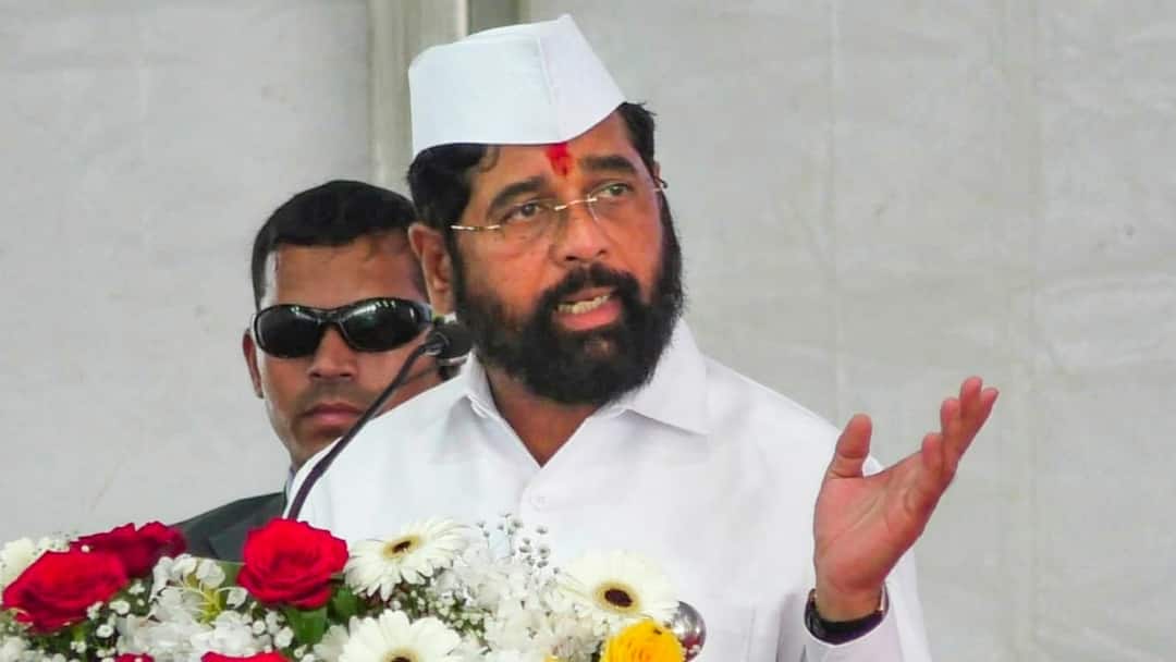 Eknath Shinde Claims AAP Leaders Sought Bow & Arrow Symbol For Delhi Polls 15 AAP Candidates Approached For Party Symbol, But I Declined: Maha Dy CM Eknath Shinde