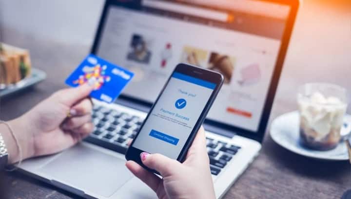 ऑनलाइन पेमेंट्स- आज Paytm से लेकर Googlepay और तमाम प्लेटफॉर्म हैं, जो हमें ऑनलाइन पेमेंट की सुविधा देते हैं. इसका जिक्र भी गेट्स ने अपनी किताब में कर दिया था.