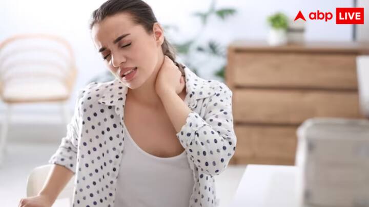 इस प्रोसेस के दौरान ही जोआना कोवाल्चिक की तबीयत ज्यादा बिगड़ गई. इसके बाद उन्होंने थैरेपी को जारी रखा, जिससे उन्हें चक्कर, उल्टियां होने लगी और उनकी हालत और बिगड़ गई.