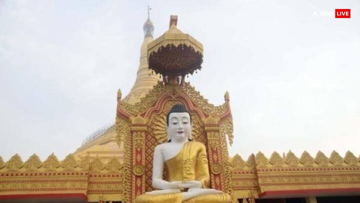 कौशाम्बी - यूपी के कौशाम्बी में स्थित बौद्ध स्तूप के नीचे बुद्ध भगवान के केश तथा नख सुरक्षित हैं. कहा जाता है कि बुद्ध 6वें या 9वें वर्ष की आयु में यहां आए थे.