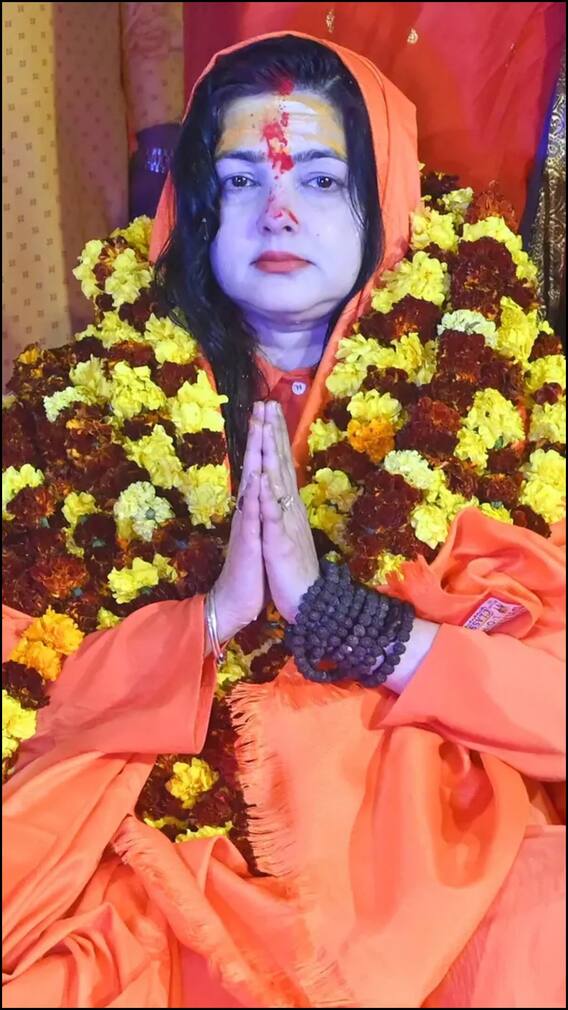 धीरेंद्र शास्त्री की जितनी उम्र है उतनी मैंने तपस्या की है, ममता कुलकर्णी ने क्यों कहा ऐसा