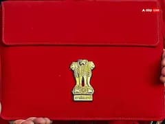 Budget 2025: બજેટ બ્રીફકેસ લાલ કેમ હોય છે, જાણો રેડ કલરનું મની સાથે શું છે કનેકશન