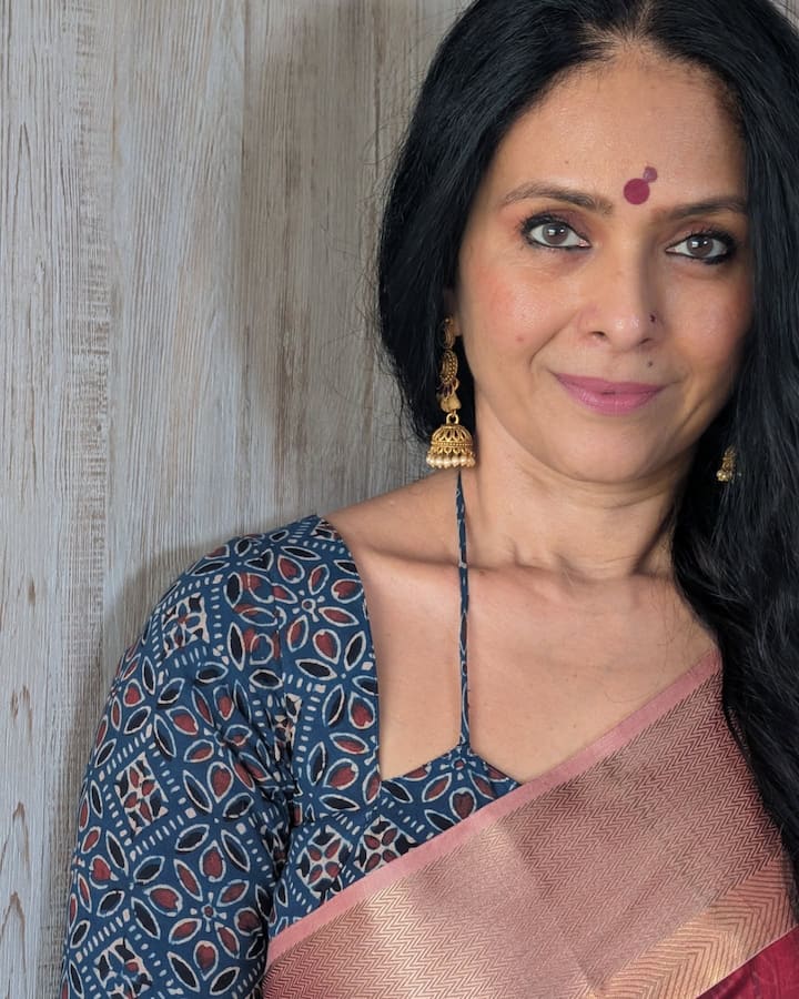 ऐश्वर्या नारकर या सध्या झी मराठी वाहिनीवरील 'सातव्या मुलीची सातवी मुलगी' या मालिकेत खलनायिकेची भूमिका साकारली होती.