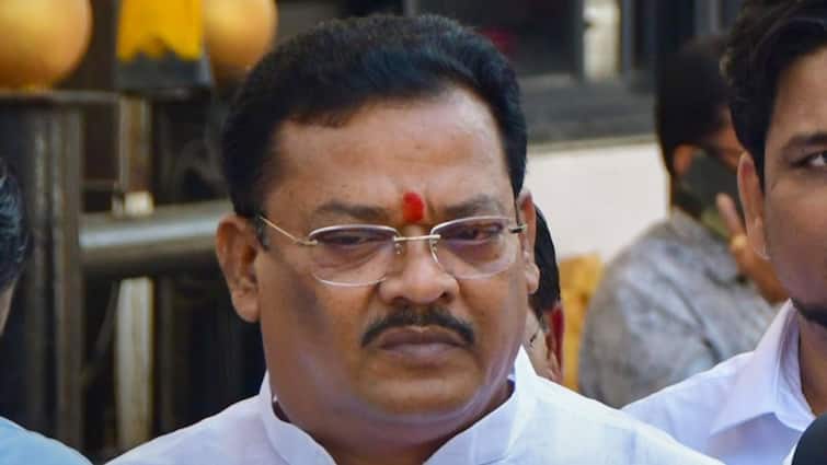 Shiv Sena Minister Shirsat Says Ready To Help Resolve Rift With Uddhav Faction, But ‘Hearts Must Meet First’