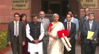 Budget 2025: ਬਜਟ ਵਾਲੇ ਦਿਨ ਵਿੱਤ ਮੰਤਰੀ ਦਾ ਖਾਸ ਲੁੱਕ, ਪਾਈ ਮਧੁਬਨੀ ਆਰਟ ਦੀ ਸਾੜੀ, ਦੇਖੋ ਤਸਵੀਰਾਂ