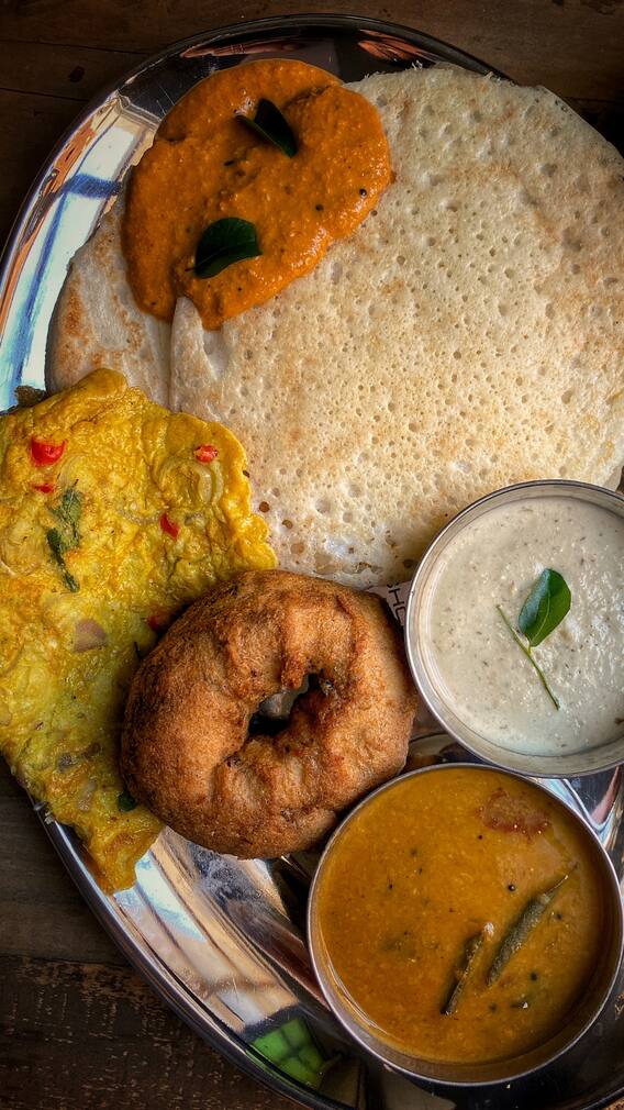 9 Ways South Indian Meals Are Different In Each Region