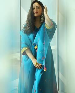 Yami Gautam: बॉलिवूड अभिनेत्री यामी गौतमचा ग्लॅमरस अंदाज; पाहा फोटो!