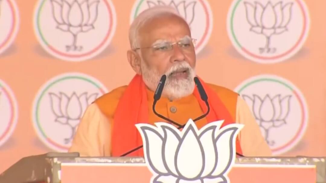 'Jhaadu Ke Tinke Bikhar Rahe Hai': PM Modi's Jibe At AAP Over MLAs Quitting Party, Says 'AAP-da Wasted 11 Yrs' Jhaadu Ke Tinke Bikhar Rahe Hai PM Modi Jibe At AAP Over MLAs Quitting Party Says AAP-da Wasted 11 Yrs 'Jhaadu Ke Tinke Bikhar Rahe Hai': PM Modi's Jibe At AAP Over MLAs Quitting Party, Says 'AAP-da Wasted 11 Yrs'