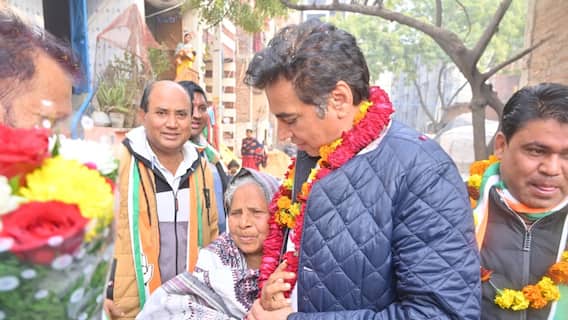 Delhi Election 2025: 'दिल्ली में AAP ने कुछ नहीं किया, बीजेपी...', देवेंद्र यादव का दावा Delhi Election 2025: 'दिल्ली में AAP ने कुछ नहीं किया, बीजेपी...', देवेंद्र यादव का दावा