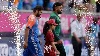 Champions Trophy 2025 Tickets: 25 हजार में मिल रहा चैंपियंस ट्रॉफी का टिकट, भारत-पाक मैच के लिए कितने देने होंगे रुपए?