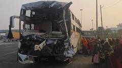 महाकुंभ: लौट रही यात्री बस ने ट्रक में मारी टक्कर, एक की मौत, 18 घायल अस्पताल में भर्ती