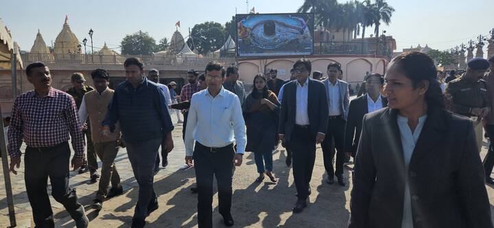 इसके अलावा निर्माण कार्य की गुणवत्ता और समय दोनों की मॉनिटरिंग करने के निर्देश उनके द्वारा दिए गए हैं.