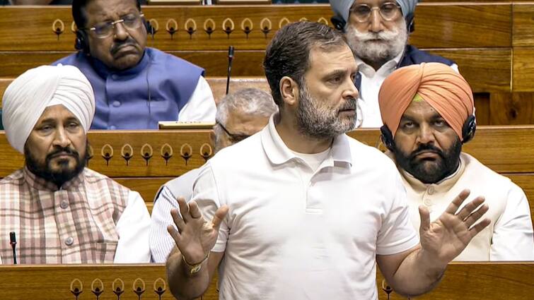 Rahul Gandhi On Unemployment Neither UPA, Nor NDA Govt Has Given Clear-Cut Answers To Youth MP Rahul Gandhi:தலைவிரித்தாடும் வேலைவாய்ப்பின்மை: குழப்பத்தில் இளைஞர்கள்! போட்டுத்தாக்கும் ராகுல் காந்தி!