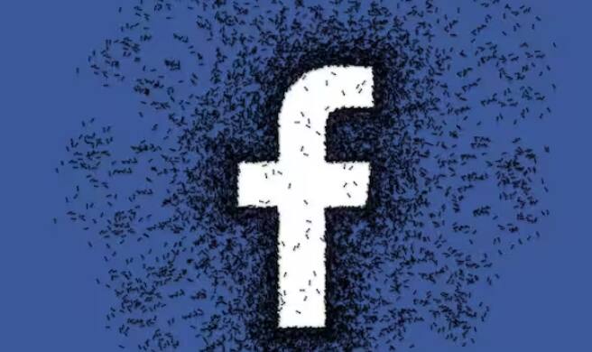 ਤੁਸੀਂ ਫੇਸਬੁੱਕ 'ਤੇ ਐਫੀਲੀਏਟ ਮਾਰਕੀਟਿੰਗ ਰਾਹੀਂ ਵੀ ਪੈਸੇ ਕਮਾ ਸਕਦੇ ਹੋ। ਇਸ ਦੇ ਲਈ ਤੁਹਾਨੂੰ ਕਿਸੇ ਕੰਪਨੀ ਦੇ ਪ੍ਰੋਡਕਟ ਦਾ ਲਿੰਕ ਸਾਂਝਾ ਕਰਨਾ ਹੋਵੇਗਾ। ਜਦੋਂ ਵੀ ਕੋਈ ਉਸ ਲਿੰਕ ਰਾਹੀਂ ਪ੍ਰੋਡਕਟ ਖਰੀਦੇਗਾ ਤਾਂ ਤੁਹਾਨੂੰ ਕਮਿਸ਼ਨ ਮਿਲੇਗਾ। ਜੇਕਰ ਤੁਸੀਂ ਕੋਈ ਪ੍ਰੋਡਕਟ ਵੇਚਣ ਦੀ ਯੋਜਨਾ ਬਣਾ ਰਹੇ ਹੋ, ਤਾਂ ਫੇਸਬੁੱਕ ਮਾਰਕੀਟਪਲੇਸ ਤੁਹਾਡੇ ਲਈ ਇੱਕ ਵਧੀਆ ਆਪਸ਼ਨ ਹੈ। ਇੱਥੇ ਤੁਸੀਂ ਆਪਣੇ ਪ੍ਰੋਡਕਟ ਦੀ ਸੂਚੀ ਬਣਾ ਸਕਦੇ ਹੋ ਅਤੇ ਖਰੀਦਦਾਰਾਂ ਨਾਲ ਸਿੱਧਾ ਸੰਪਰਕ ਕਰ ਸਕਦੇ ਹੋ।