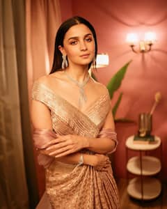 Alia Bhatt Pics: कभी बनीं गोल्डन गर्ल...तो कभी फ्लोरल ड्रेस में आलिया ने फ्लॉन्ट किया रेट्रो लुक, तस्वीरें देख थम जाएंगी नजरें