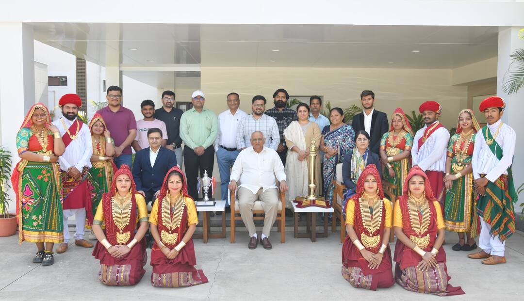 CM Bhupendra Patel congratulated the artists for gujarats tableau getting the third place  ગુજરાતના ટેબ્લોને ત્રીજું સ્થાન મળવા બદલ કલાકારોને CM ભૂપેંદ્ર પટેલે અભિનંદન પાઠવ્યા