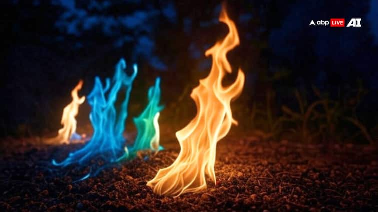 The color of fire changes due to temperature know the meaning of different colors of fire क्या होता है आग के अलग-अलग रंगों का मतलब, जान लीजिए जवाब