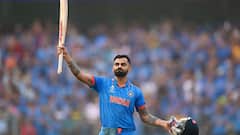 IN PICS: दुनिया के किस खेल में है सबसे ज्यादा पैसा? ये खिलाड़ी विराट और धोनी से बहुत ज्यादा करते हैं कमाई