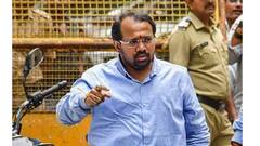 आधी वाघ, भाऊ म्हणाले आता तुरुंगाबाहेर येताच कडकडून मिठी; आदित्य ठाकरेंकडून 'जादू की झप्पी'