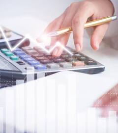 ਨਵੇਂ ਟੈਕਸ ਸਲੈਬ ਦਾ 8ਵੇਂ ਤਨਖਾਹ ਕਮਿਸ਼ਨ 'ਤੇ ਜਾਣੋ ਕੀ ਪਏਗਾ ਪ੍ਰਭਾਵ? ਕਿੰਨੀ ਵਧੇਗੀ ਤਨਖਾਹ