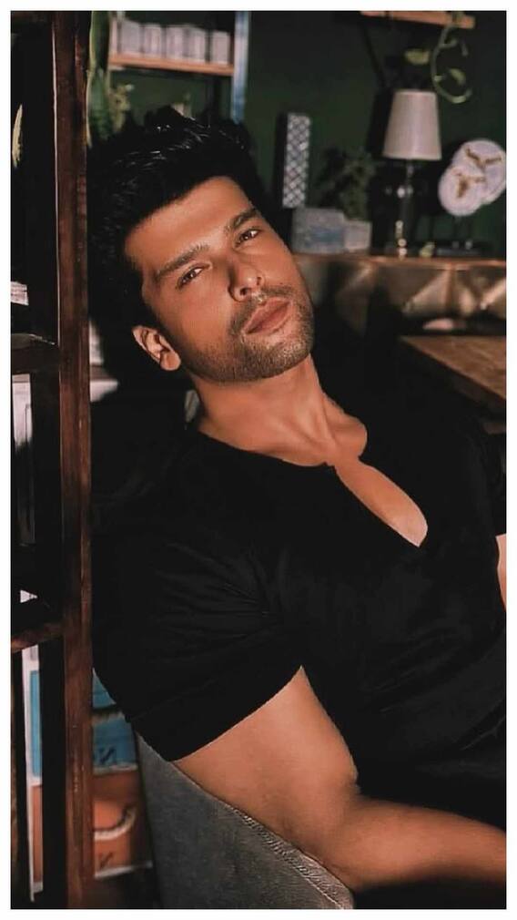 टीवी की दुनिया के ये 8 सितारे कमबैक करके मचाएंगे धमाल