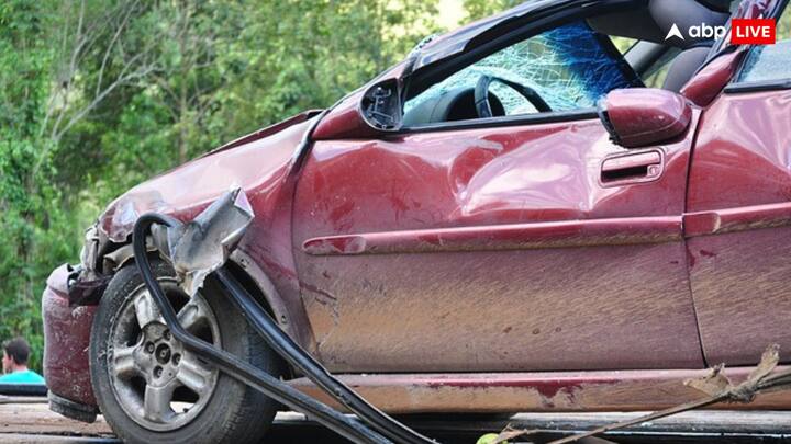 Road Accidents: एक रिपोर्ट सामने आई है, जिसमें बताया गया है कि रोजाना भारत में कितने बच्चों और युवाओं की सड़क हादसों में मौत हो रही है. ये आंकड़े काफी चौंकाने वाले हैं.