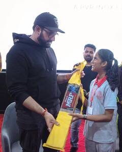 Abhishek Bachchan: ராஜா வீட்டு கன்னுகுட்டி; ரூ.1000 கோடிக்கு மேல் சொத்து வைத்திருக்கும் இந்த பிரபலம் யார் தெரியுமா?