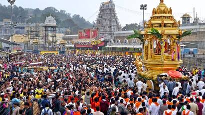 Tirupati Temple Orders Action Against 18 Non-Hindu Employees Tirupati Temple:திருமலை பணியாளர்கள் இந்துக்களாக இருக்க வேண்டும் - திருப்பதி தேவஸ்தானம் எடுத்த அதிரடி முடிவு!