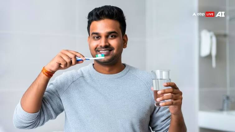 benefits of drinking water in morning without brushing health tips you should know બ્રશ કર્યા વિના પાણી પીવું કેટલું યોગ્ય? જાણો સવારે ખાલી પેટે પાણી પીવાના ૮ અદભુત ફાયદા!
