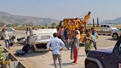 Mumbai Goa Highway Accident : मुंबई-गोवा महामार्गावर भीषण अपघात, वेगवान कारचं एक्सेल तुटलं अन्...