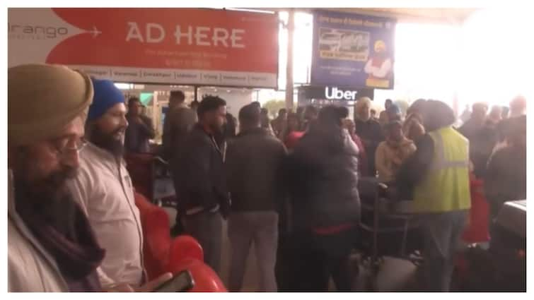 Illegal Indian Migrants Deported From US Land In Amritsar — Watch