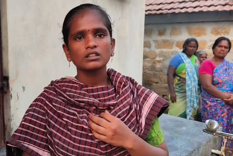 Put together with her husband... Young woman fighting on her own: Sensation near Trichy கணவருடன் சேர்த்து வையுங்கள்... தன்னந்தனியாக போராடும் இளம் பெண்