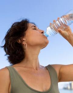 ਪਾਣੀ ਦੀ ਬੋਤਲ ਕਰ ਸਕਦੀ ਤੁਹਾਨੂੰ ਬਿਮਾਰ....ਹੋ ਸਕਦੀਆਂ ਦਿਲ ਸੰਬੰਧੀ ਬਿਮਾਰੀਆਂ