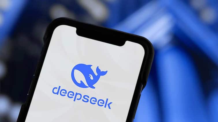 Till now three countries have banned DeepSeek AI Know what is the reason behind this अब तक तीन देशों ने DeepSeek AI पर लगाया प्रतिबंध! जानें क्या है इसके पीछे का कारण