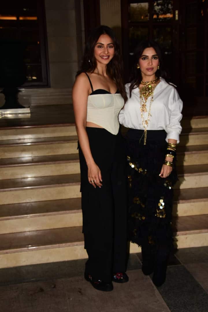 Bhumi and Rakul will be seen locking horns to get Arjun, in the film.