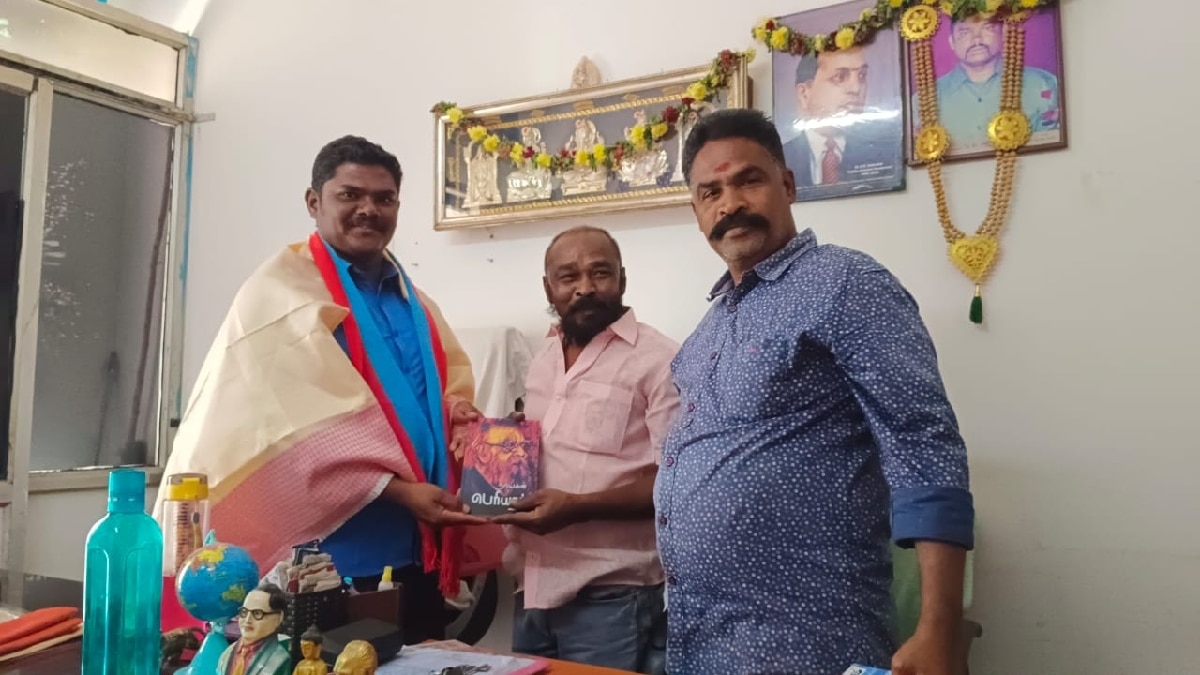 DMK To VCK: பேரனுக்கு பேனர் வைக்க, போஸ்டர் ஒட்ட நாங்கள் தயாராக இல்லை.. திமுகவில் இருந்து விலகிய முக்கிய நிர்வாகி
