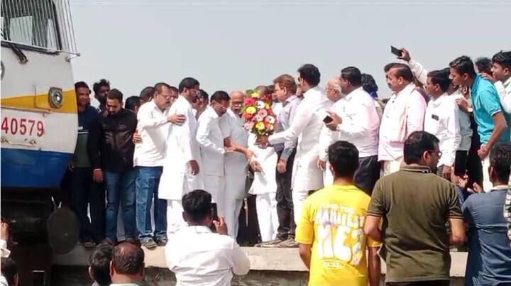 रेल्वे विभागाचे वरिष्ठ अधिकाऱ्यांच्या निरीक्षणाखाली ही चाचणी घेण्यात आली. लवकरच या मार्गावर रेल्वे प्रवास सुरू करण्यासाठी रेल्वे प्रशासन प्रयत्नशील आहे.