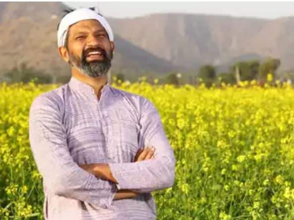 पीएम किसान ही केंद्र सरकारची योजना आहे. ज्याला भारत सरकार 100 टक्के वित्तपुरवठा करते. या अंतर्गत, हप्त्याची रक्कम थेट लाभार्थ्यांच्या बँक खात्यात हस्तांतरित केली जाते.