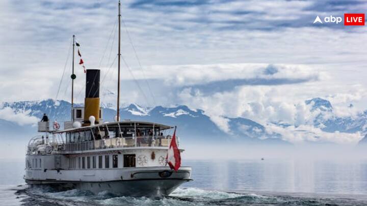 इतना ही नहीं फ्लाइट में भी ब्रेक होता है. आपने देखा होगा कि उड़ान भरने के लिए फ्लाइट रन वे पर दौड़ती है, वहीं फ्लाइट को लैंडिंग करते समय तेज ब्रेक लगाने की जरूरत पड़ती है. जिससे फ्लाइट रन वे पर उतरता है.