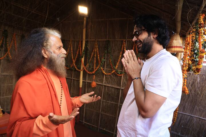 Rajkummar expressed his gratitude, calling it an honor to take a sacred dip at the Sangam, where the rivers Ganga, Yamuna, and the legendary Saraswati meet. (Image: Special arrangement)