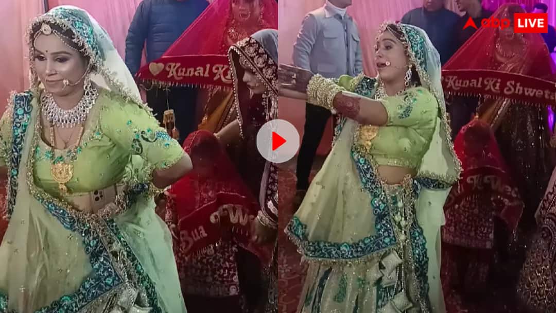 देवरानी के स्वागत में जेठानी ने लुटाया प्यार! दुल्हन के आगे डांस कर लूटा यूजर्स का दिल, वीडियो हो रहा वायरल Bhabhi did a wonderful dance at Devrani wedding users went crazy video goes viral देवरानी के स्वागत में जेठानी ने लुटाया प्यार! दुल्हन के आगे डांस कर लूटा यूजर्स का दिल, वीडियो हो रहा वायरल