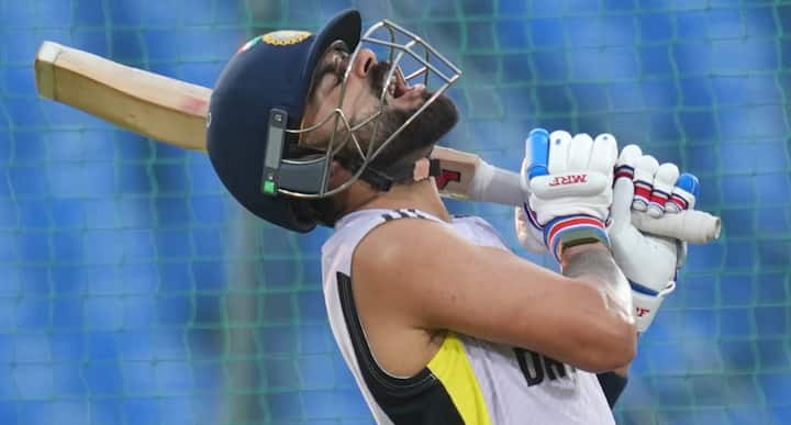 Virat Kohli was initially fit for selection in the 1st ODI but suffered a minor knee injury the night before the match.